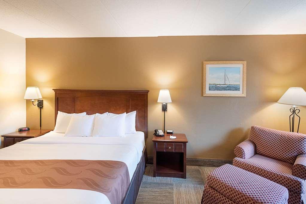 Quality Inn Easton Room photo